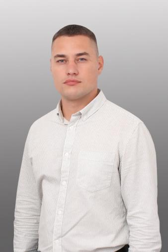 Дмитрий Калинин