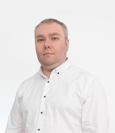 Антон Меньков